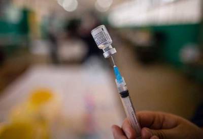 В Украине могут ввести обязательную вакцинацию против COVID-19: названо условие