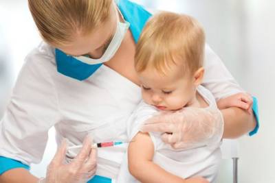 В России планируют начать вакцинацию детей от коронавируса с сентября