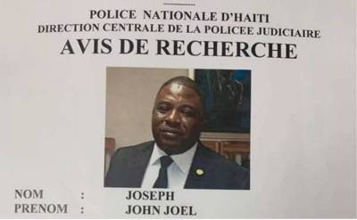 Полиции Гаити объявила в розыск экс-сенатора, причастного к убийству президента страны (ФОТО)