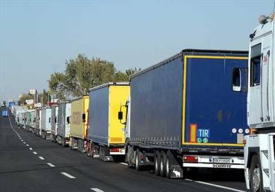 В грузино-венгерских экономических отношениях доминирует торговля транспортными средствами