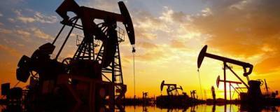 Снижение цен на нефть ускорилось после обнародования статистики Минэнерго США
