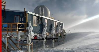 Для изучения черных дыр во льдах Гренландии построят радионейтринную обсерваторию