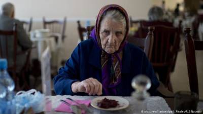 ЮНИСЕФ: В Украине недоедают 9,8 млн человек, в России 9 млн