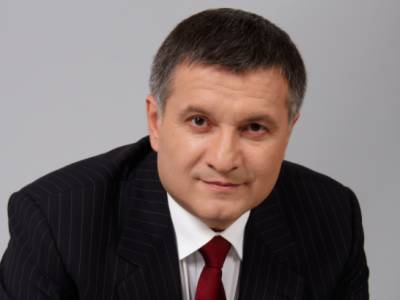 Политолог Игорь Минтусов назвал последствия отставки Авакова для Зеленского