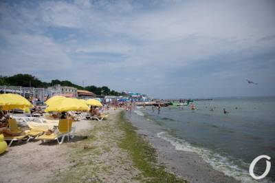 Температура морской воды в Одессе 15 июля: теплее еще на градус