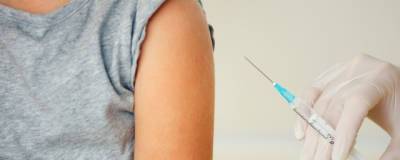 Испанский вирусолог: имеющиеся в мире вакцины не обеспечат коллективный иммунитет к COVID-19
