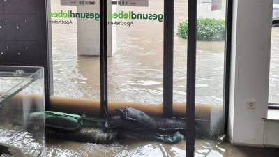 Около 30 человек пропали без вести после наводнения на западе Германии