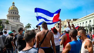 Диас-Канель Мигель - Из-за протестов правительство Кубы делает первые уступки - anna-news.info - США - Куба