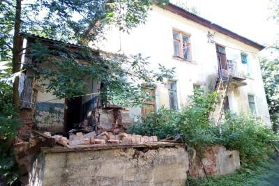 В Тверской области обрушилась стена жилого дома