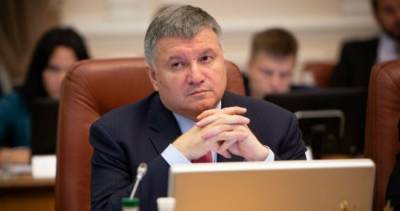 Верховная рада Украины отправила в отставку главу МВД Арсена Авакова