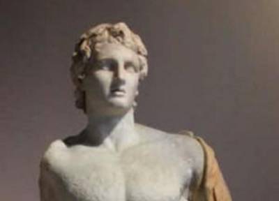 В Греции нашли гробницу матери Александра Македонского