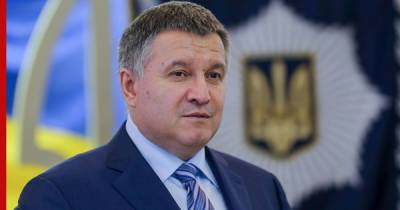 Верховная рада утвердила отставку Арсения Авакова