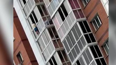 Угрожавшего сбросить сына с высоты 13-го этажа иркутянина арестовали на два месяца