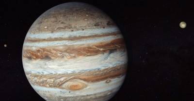 Прокатиться к Юпитеру и Ганимеду. Ученые создали видео на основе данных аппарата "Юнона"