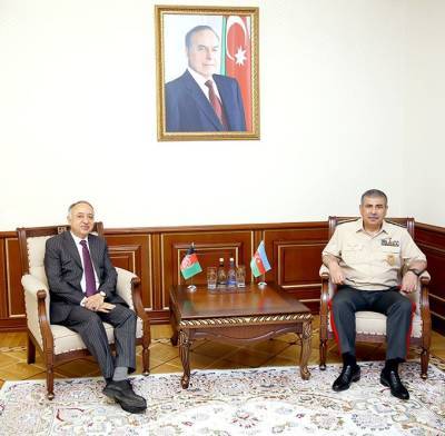Министр обороны Азербайджана встретился с новоназначенным послом Афганистана
