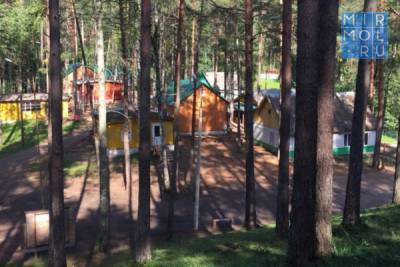 В России хотят организовать отдых в оздоровительных лагерях для детей медиков из «красных зон»