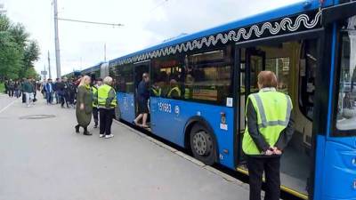 200 бесплатных автобусов пустят на закрытом участке Сокольнической линии