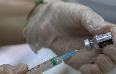Медсестра умерла после вакцинации от COVID-19: известны детали трагедии