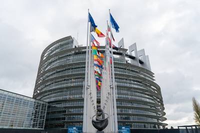 Европарламент предложил не признавать итоги выборов в Госдуму