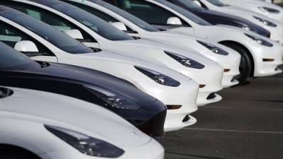Автомобили Tesla в Тель-Авиве не эвакуируют за нарушение парковки: причины