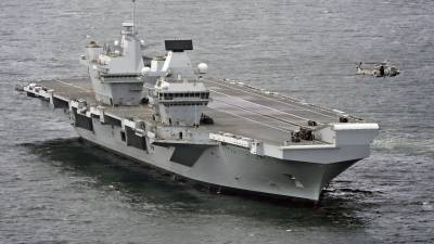 Sohu: весь мир смеется над британским авианосцем HMS Queen Elizabeth