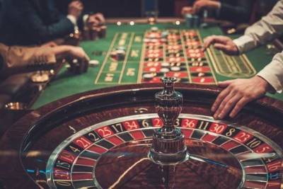 Рада со второй попытки одобрила введение налоговых льгот для казино и лотерей