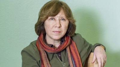 Белорусскую писательницу не пустили на самолет в Берлине, заподозрив в провозе бомбы