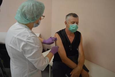 Жители Серпухова могут выиграть квартиру за прививку от коронавируса
