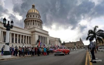 Символ социализма. Борьба за вспыхнувшую Кубу