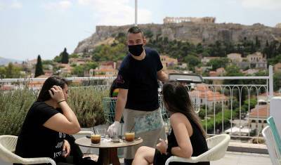 Туроператоры: цены на авиабилеты в Грецию достигли максимума