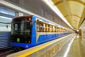В Киеве ограничено движение поездов метрополитена