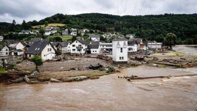 Разрушительное наводнение в Европе: десятки погибших и пропавших без вести