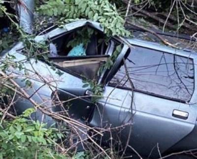 В Хмельницкой области авто слетело в кювет: один человек погиб, двое в больнице. ФОТО