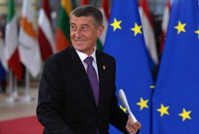 Чешский премьер пообещал "завтра сказать правду"