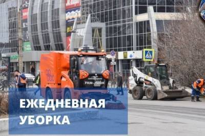 В Мурманске убрали 60 кубометров смета за минувшие сутки