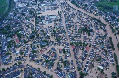 В ФРГ власти заявили о 1,3 тыс. пропавших без вести из-за наводнения