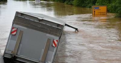 Пропавшими без вести после наводнения в ФРГ числятся 1,3 тысячи человек