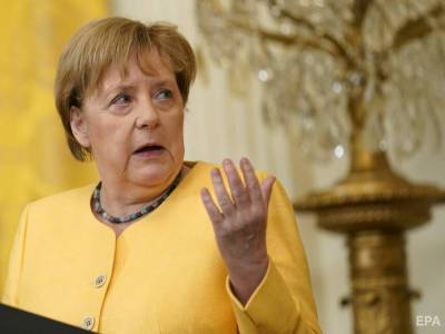 Меркель пообещала "активные действия" в случае, если Россия прекратит транзит газа через Украину