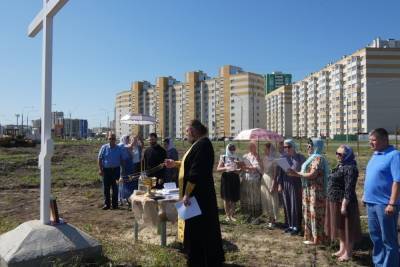 На Рылеева в Тамбове отслужили молебен перед началом строительства храма в честь святителя Луки
