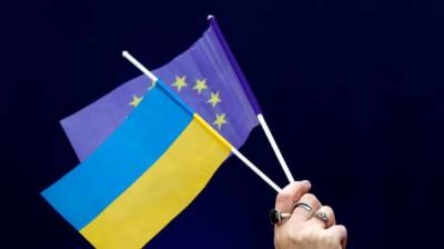 Украинцам официально разрешен свободный въезд в Евросоюз - lenta.ua - Китай - Украина