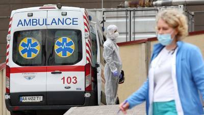 На Украине за сутки выявили 737 случаев коронавируса
