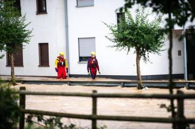 Число жертв наводнения на западе Германии достигло 80 человек
