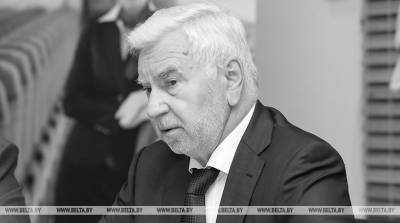 Умер бывший гендиректор авиакомпании "Белавиа" Анатолий Гусаров