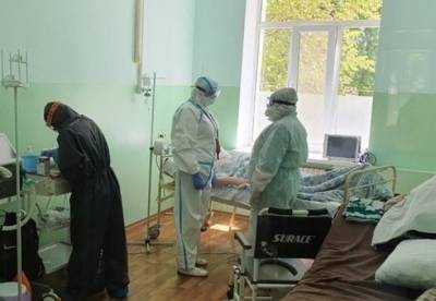 В Украине продолжает расти число COVID-случаев