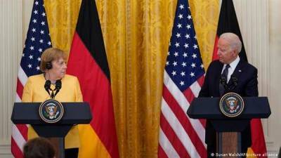 Меркель надеется, что договор о транзите газа между РФ и Украиной продлят после 2024 года
