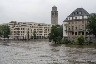Просто у них нет своего Шойгу: В наводнении в Германии пропали без вести 1300 немцев