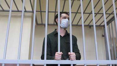 Осужденного за нападение на полицейских американца Рида этапировали в Мордовию