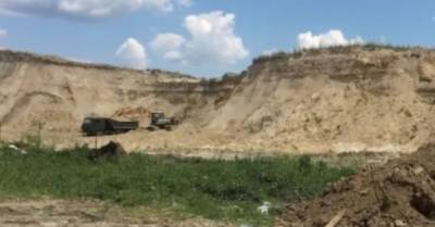 В Украине ввели уголовное наказание за незаконную добычу полезных ископаемых