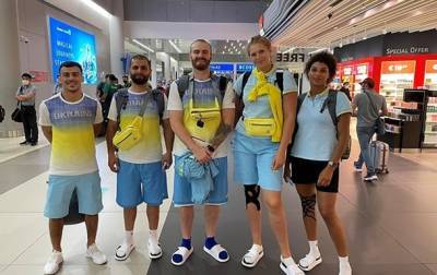 Первая большая группа украинских олимпийцев отправилась в Токио