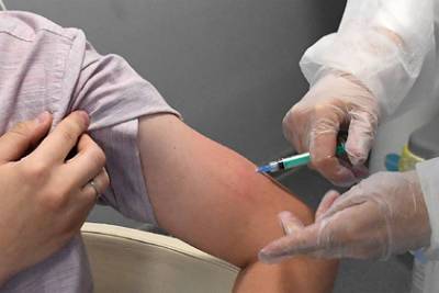 Кремль назвал условие признания иностранных вакцин против COVID-19 в России